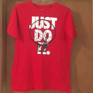 Nike T-shirt